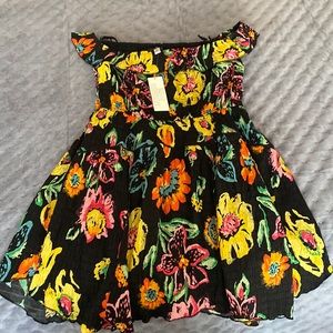 Urban Outfitters pretty feminine floral summer dress NWT